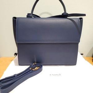 Never used X NIHILO "Bank - Navy | Almost Perfect" - Medium Nappa Leather bag.